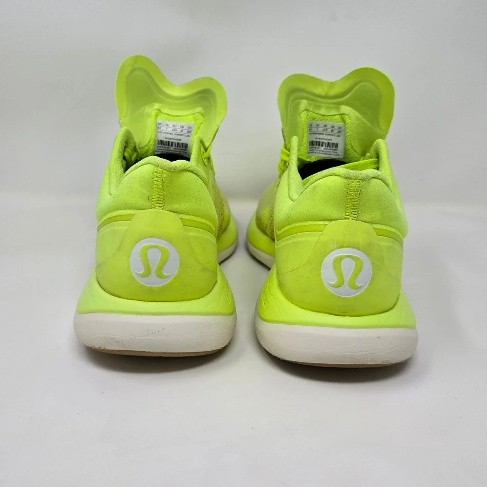 Lululemon W Chargefeel‎ Workout Low Athletic Shoes Neon Yellow Women's 8.5